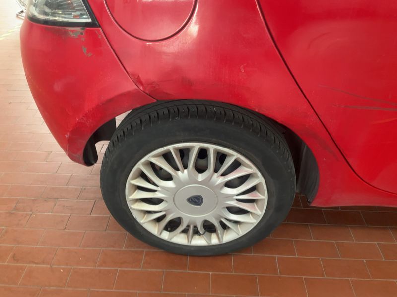 Lancia Ypsilon 1.2 Gold 2018 – снимка 9