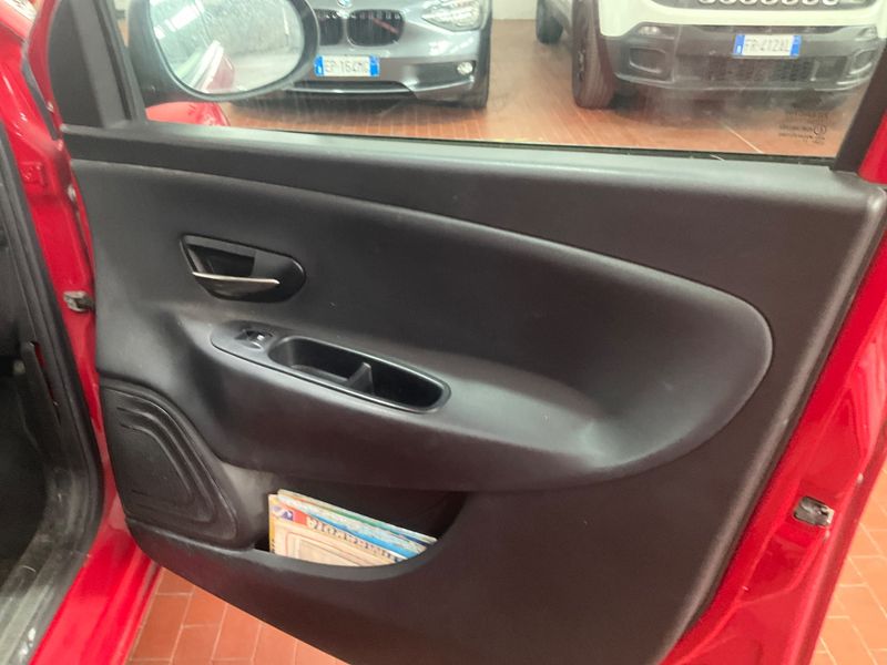 Lancia Ypsilon 1.2 Gold 2018 – снимка 26