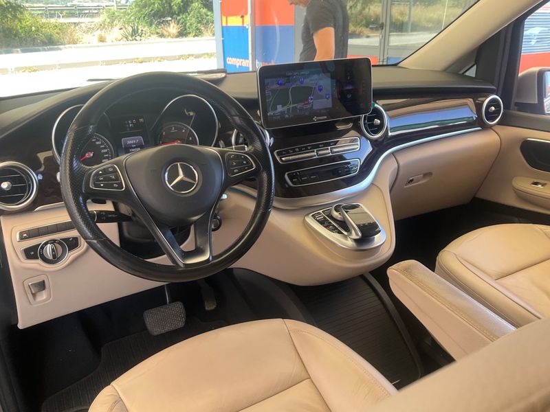 Mercedes-Benz V-Klasse V 250 d lang Avantgarde — zdjęcie 12