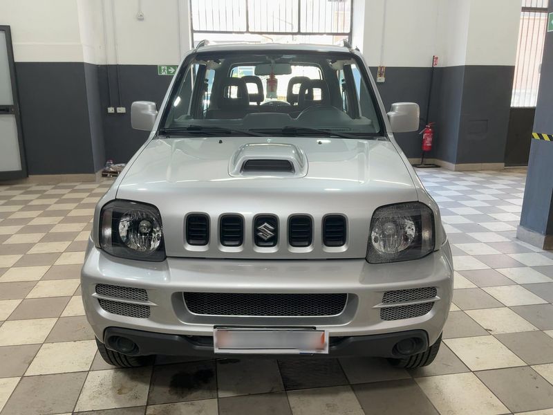 Suzuki Jimny 1.5 DDiS Club — zdjęcie 9