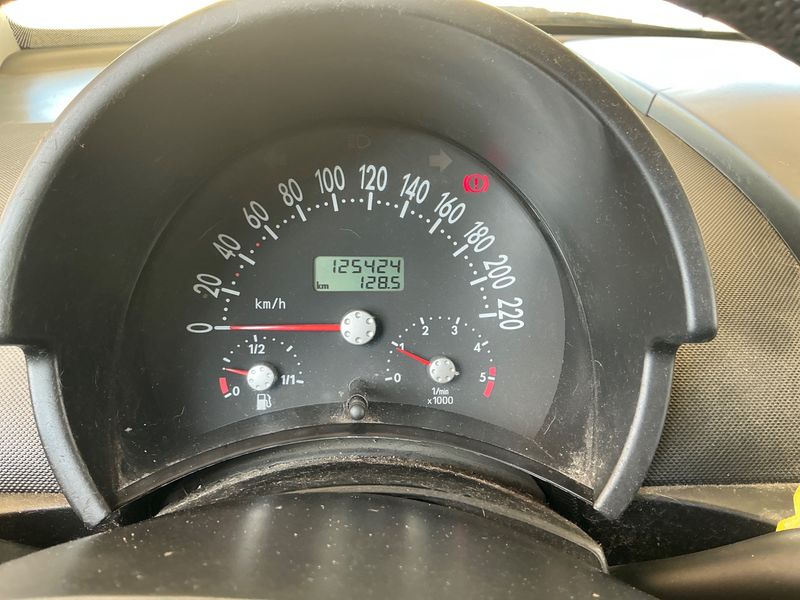 Volkswagen New Beetle 1.9 TDI — zdjęcie 4