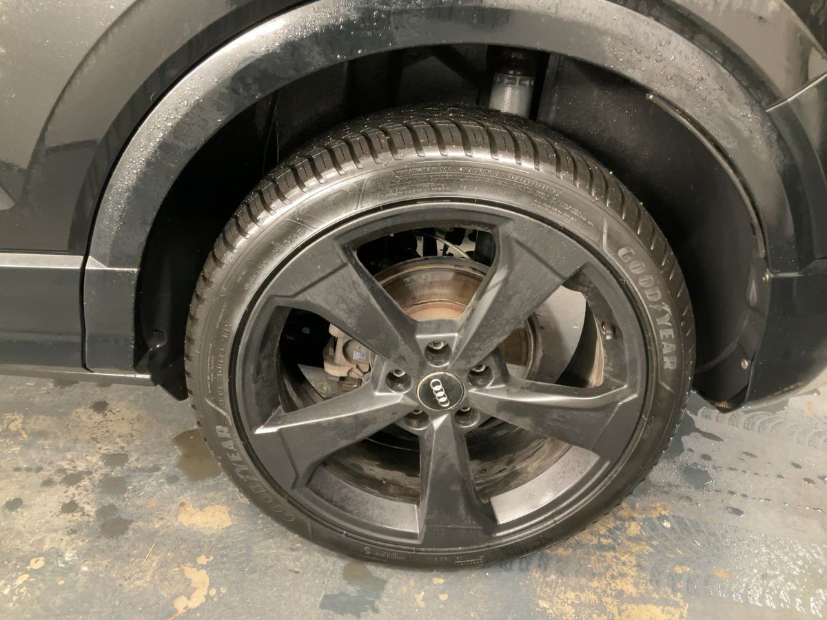 Audi Q2 2019 — photo 6