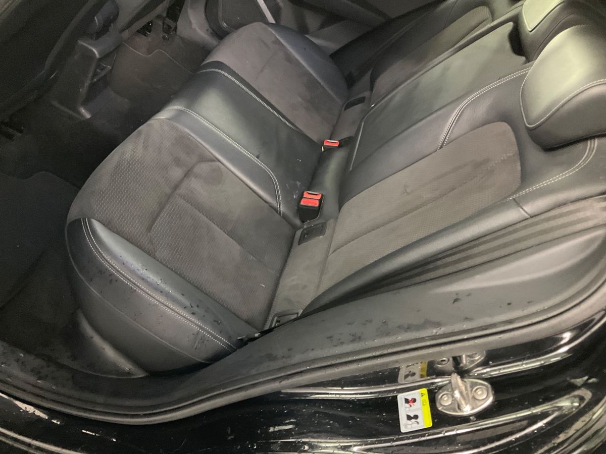 Audi Q2 2019 — photo 36