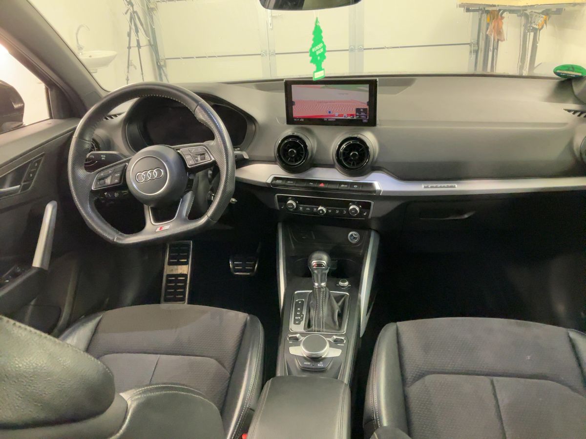 Audi Q2 2019 — photo 18