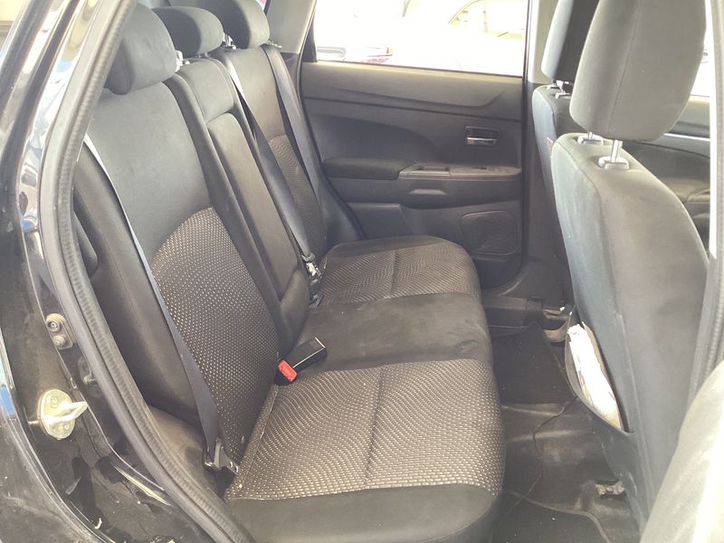 Mitsubishi ASX 1.6 DI-D Kaiteki 2WD — zdjęcie 14