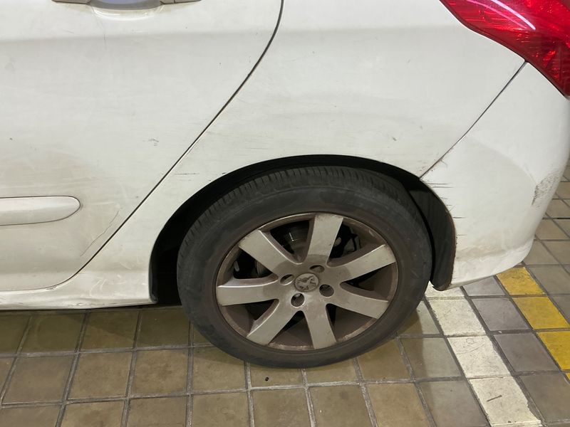 Peugeot 308 1.6 HDi Sport 2010 – снимка 33