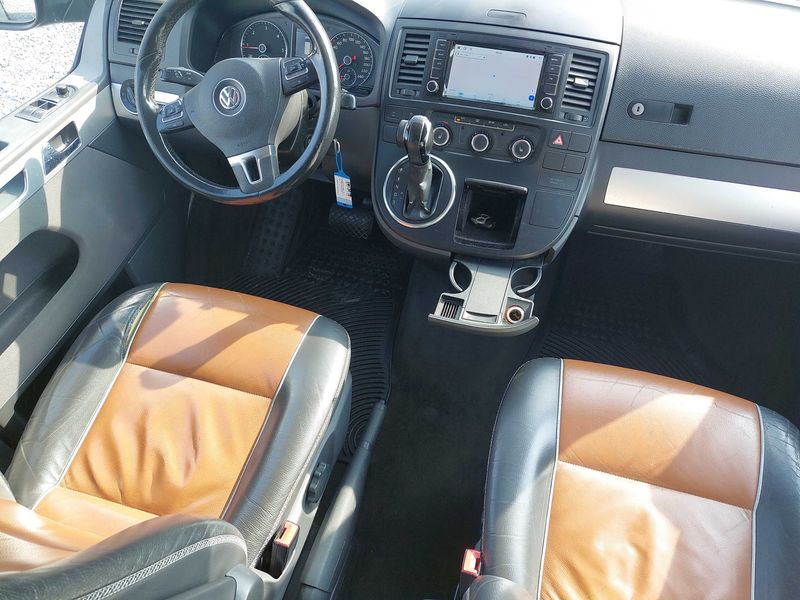 Volkswagen T5 Multivan 2.0 TDI PanAmericana 4Motion — zdjęcie 11