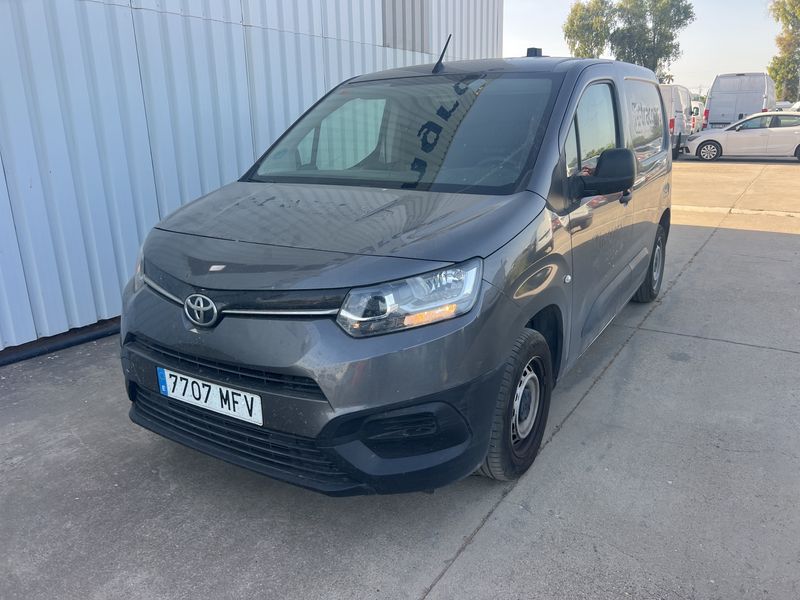 Toyota ProAce City 1.5 D-4D Combi L1 GX