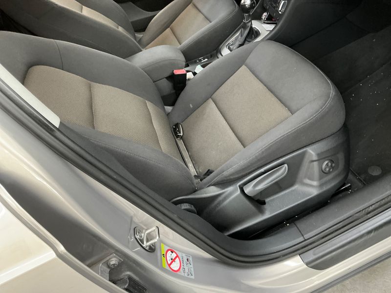 Audi Q3 2.0 TFSI quattro 2013 – снимка 23