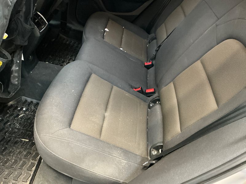 Audi Q3 2.0 TFSI quattro 2013 – снимка 25