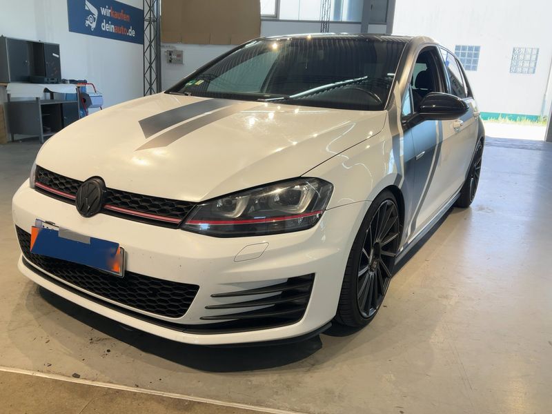 Golf VII 2.0 TFSI GTI "Performance" BlueMotion Tech