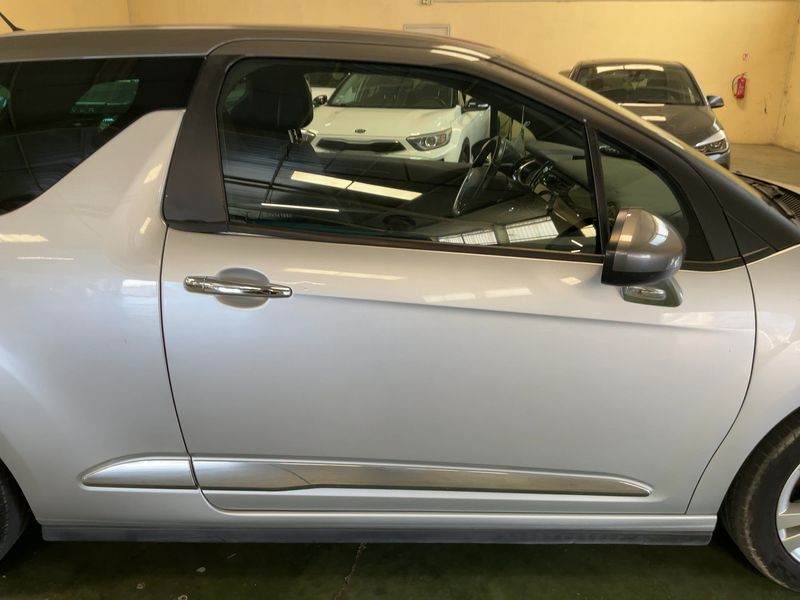Citroen DS3 1.6 HDi SoChic 2013 – снимка 10