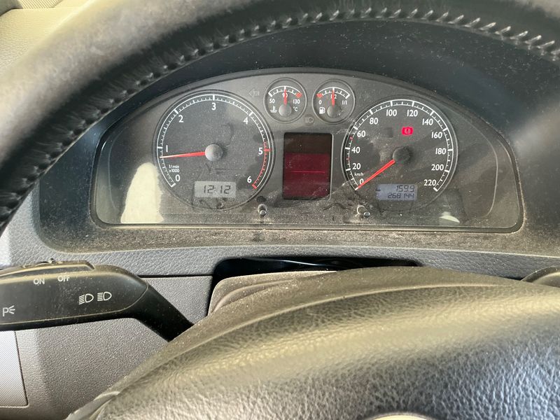 Volkswagen T5 Multivan 2.5 TDI Comfortline — zdjęcie 13