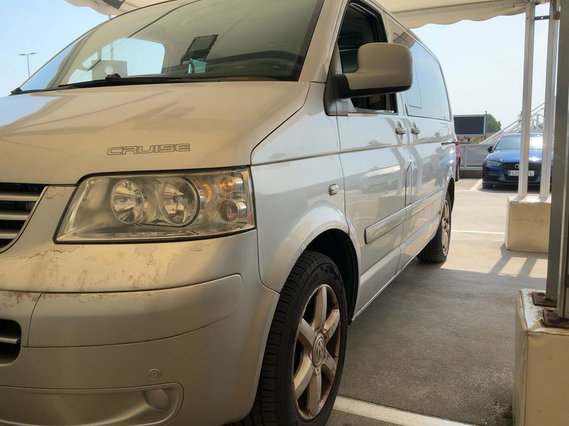 Volkswagen T5 Multivan 2.5 TDI Comfortline — zdjęcie 2
