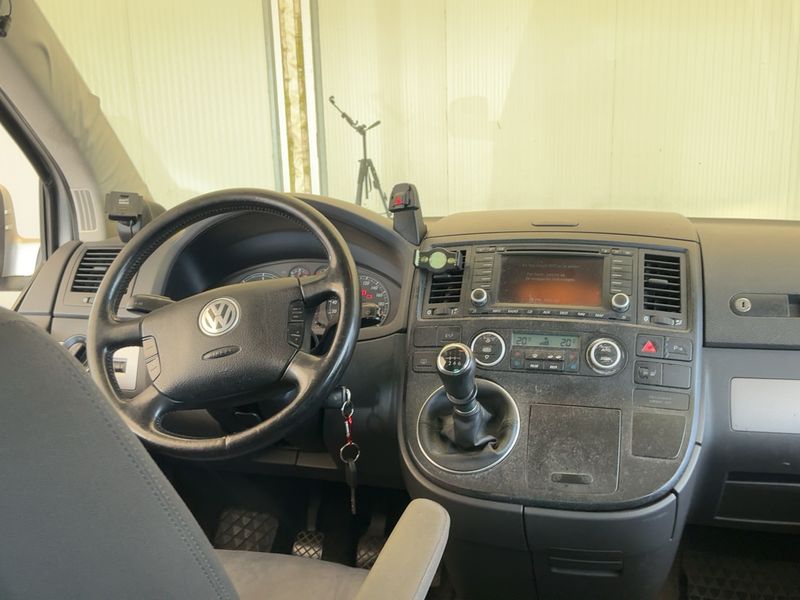 Volkswagen T5 Multivan 2.5 TDI Comfortline — zdjęcie 12