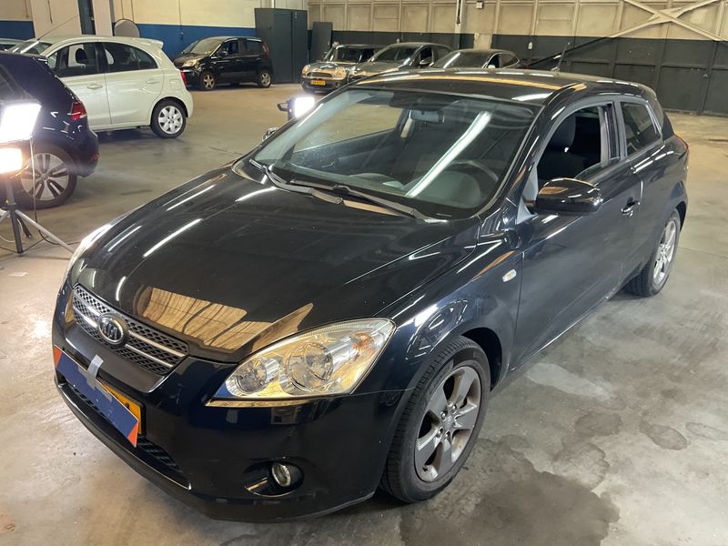 Kia pro_cee'd 1.4 Edition 7