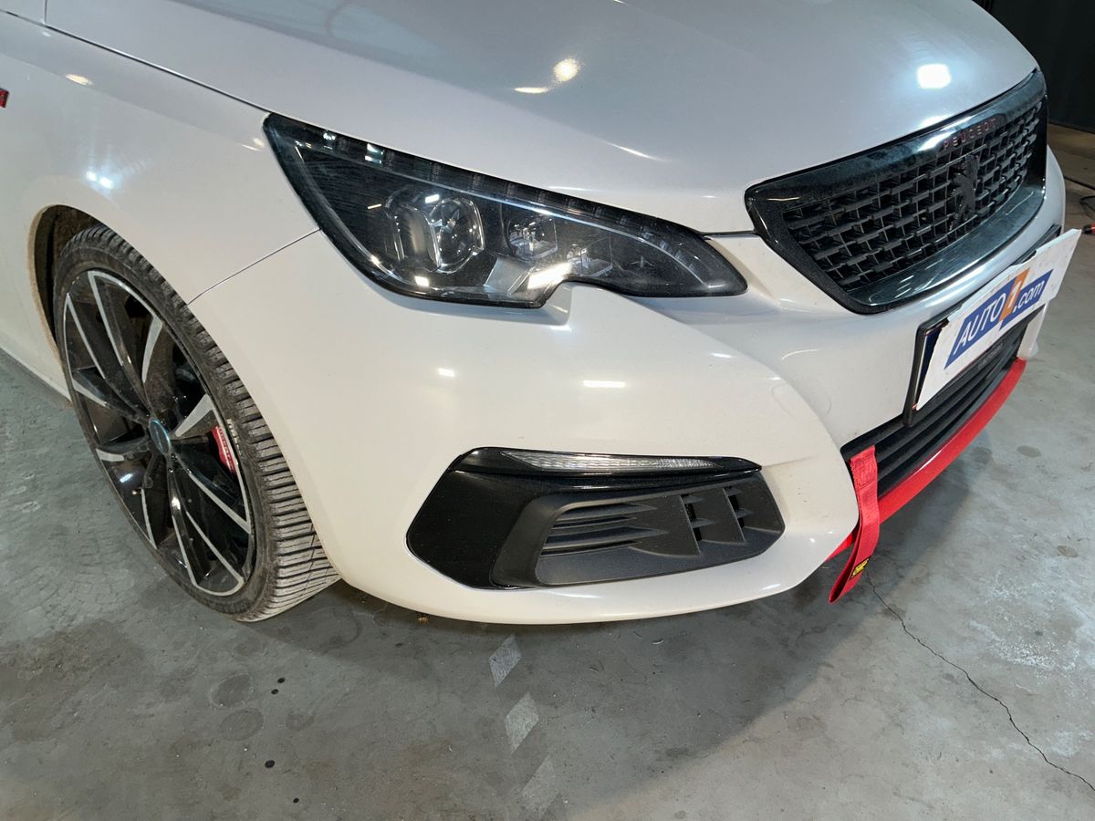 Peugeot 308 2018 — photo 52