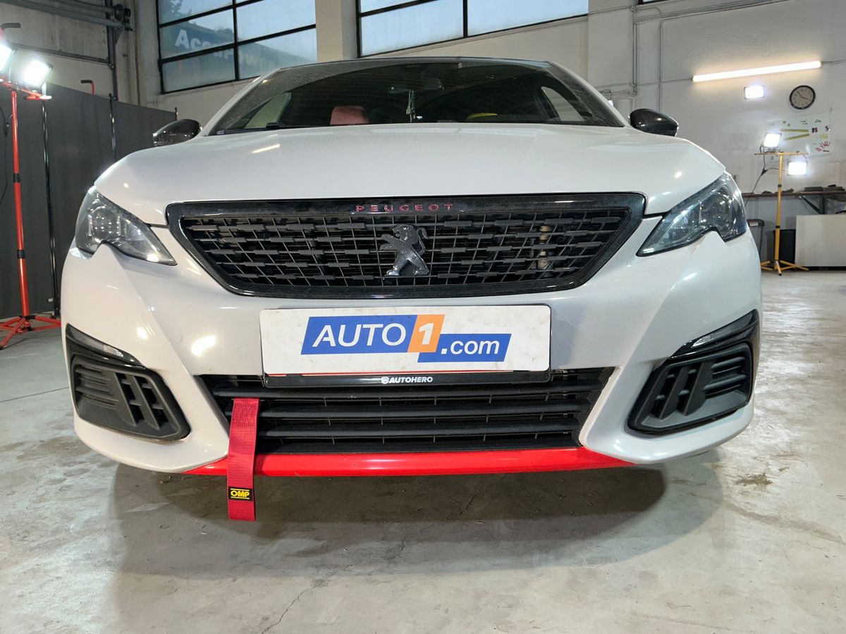 Peugeot 308 2018 — photo 23