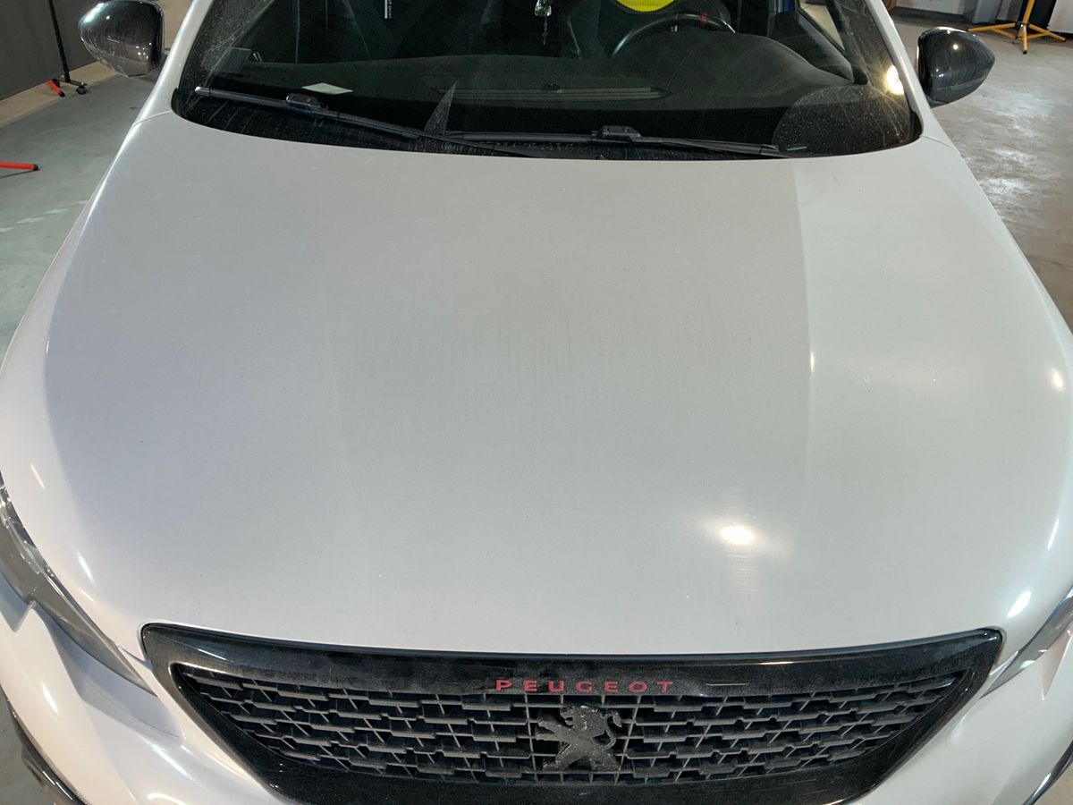 Peugeot 308 2018 — photo 3