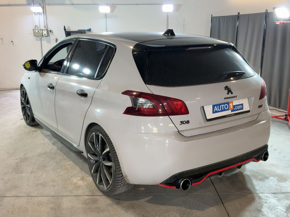 Peugeot 308 2018 — photo 7