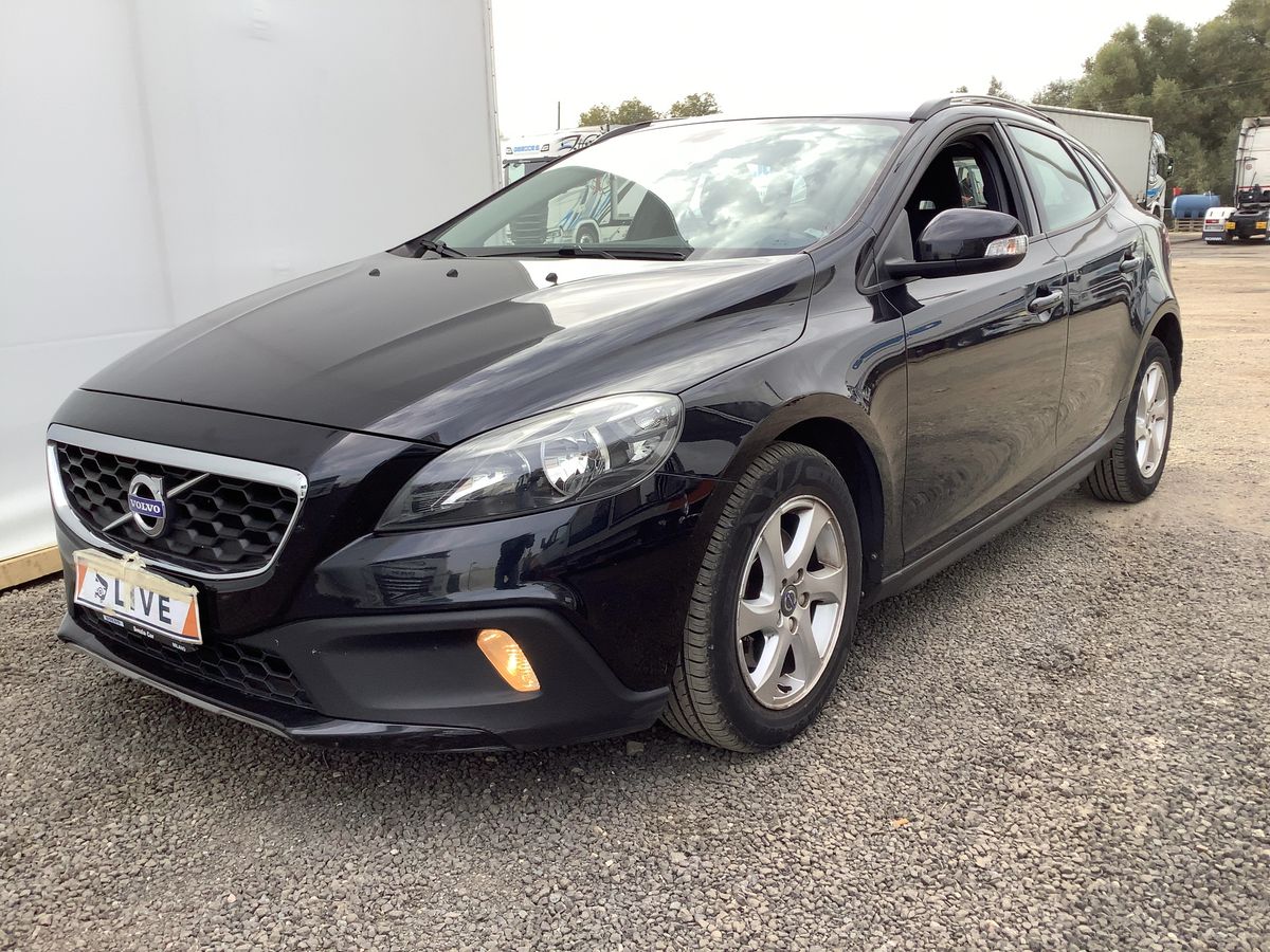 Volvo V40 2015