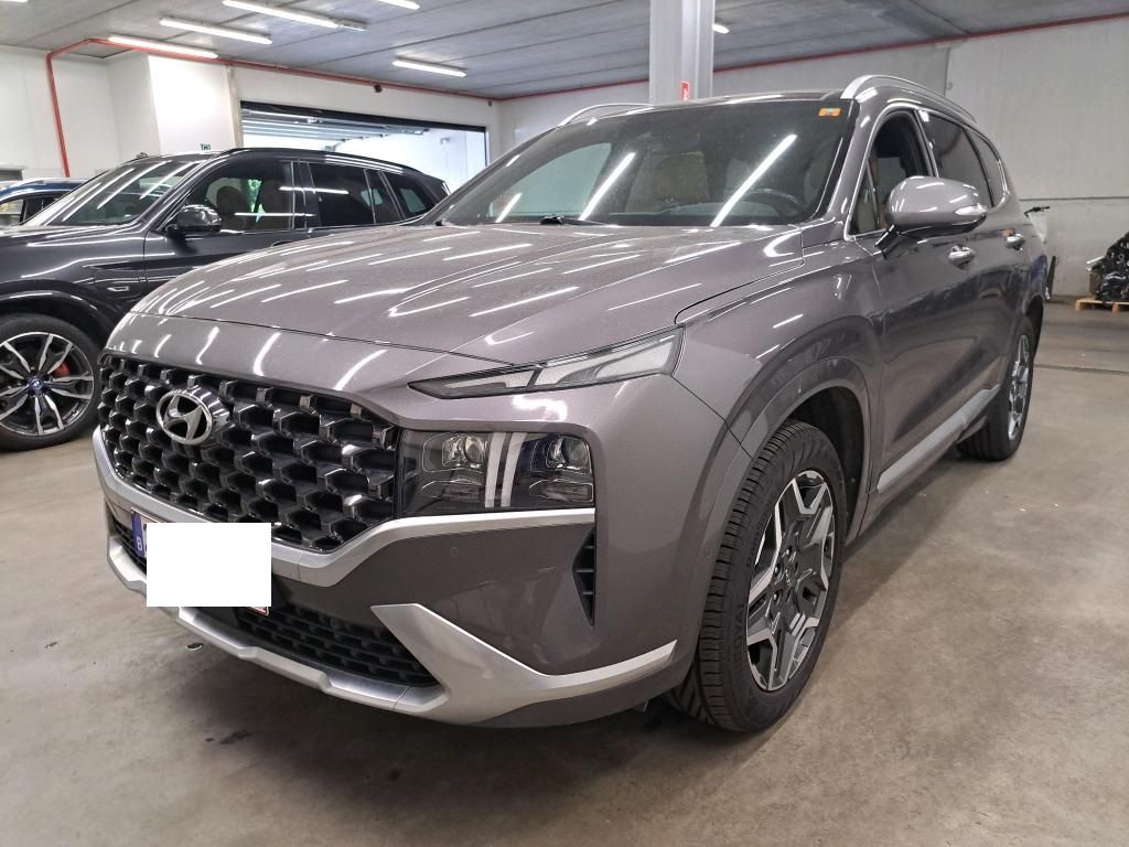 Hyundai Santa 2022