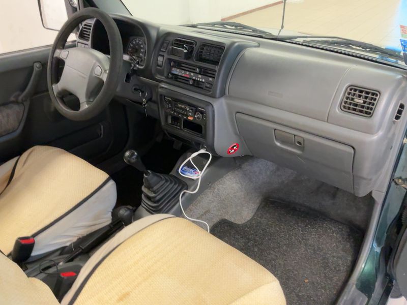 Suzuki Jimny 1.3 Lim. — zdjęcie 12