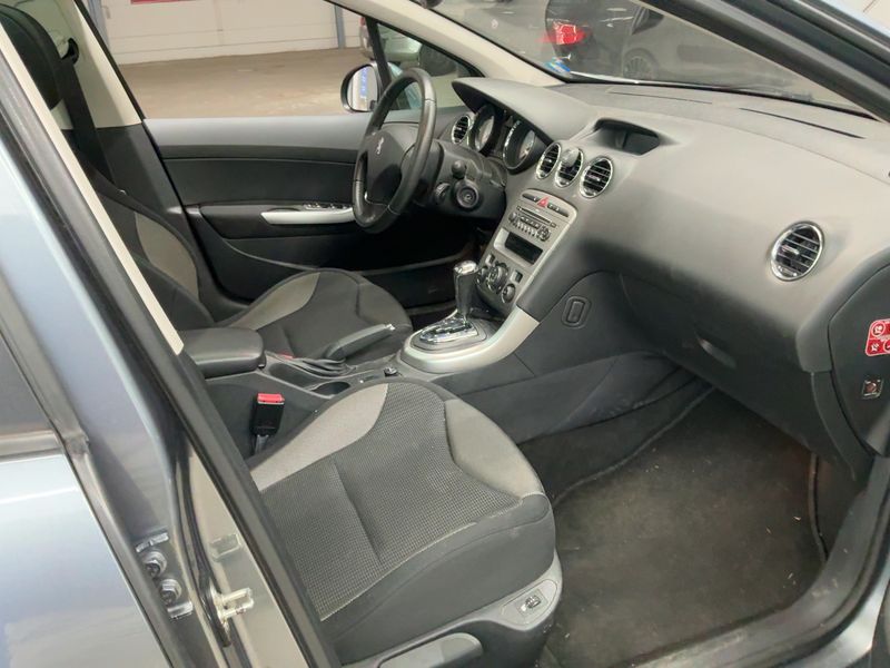 Peugeot 308 1.6 Sport Plus — zdjęcie 11