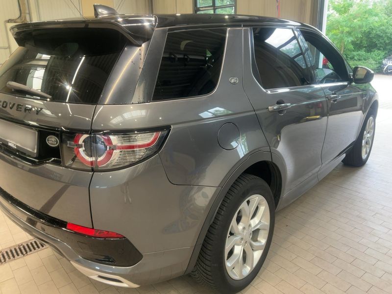 Land Rover Discovery Sport 2.0 Turbo HSE — zdjęcie 6