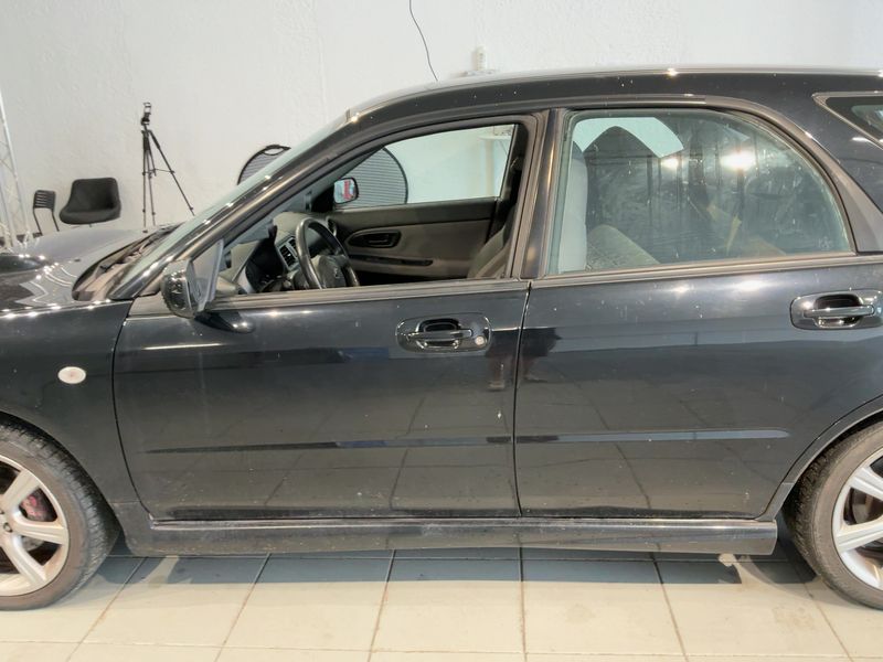 Subaru Impreza 2.5 Turbo WRX — zdjęcie 4