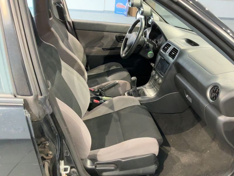 Subaru Impreza 2.5 Turbo WRX — zdjęcie 11