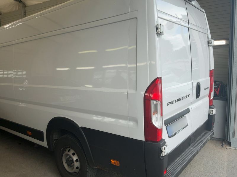 Peugeot Boxer 2.2 Blue-HDi 435 L4H2 — zdjęcie 3