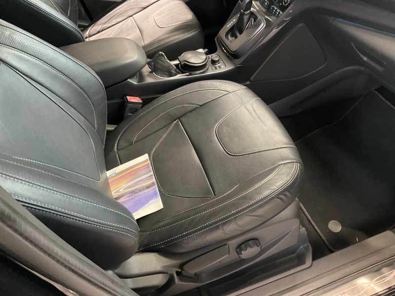 Ford Kuga 1.5 EcoBoost Individual 2015 – снимка 22