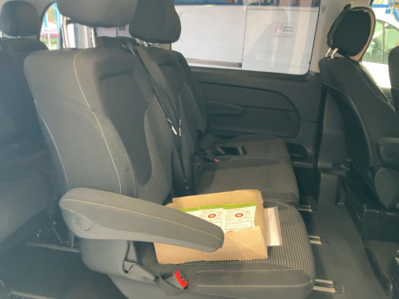 Mercedes-Benz V-Klasse V 220 d RISE kompakt — zdjęcie 14