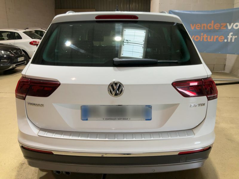 Volkswagen Tiguan 2.0 TDI Carat Edition BlueMotion Tech — zdjęcie 5