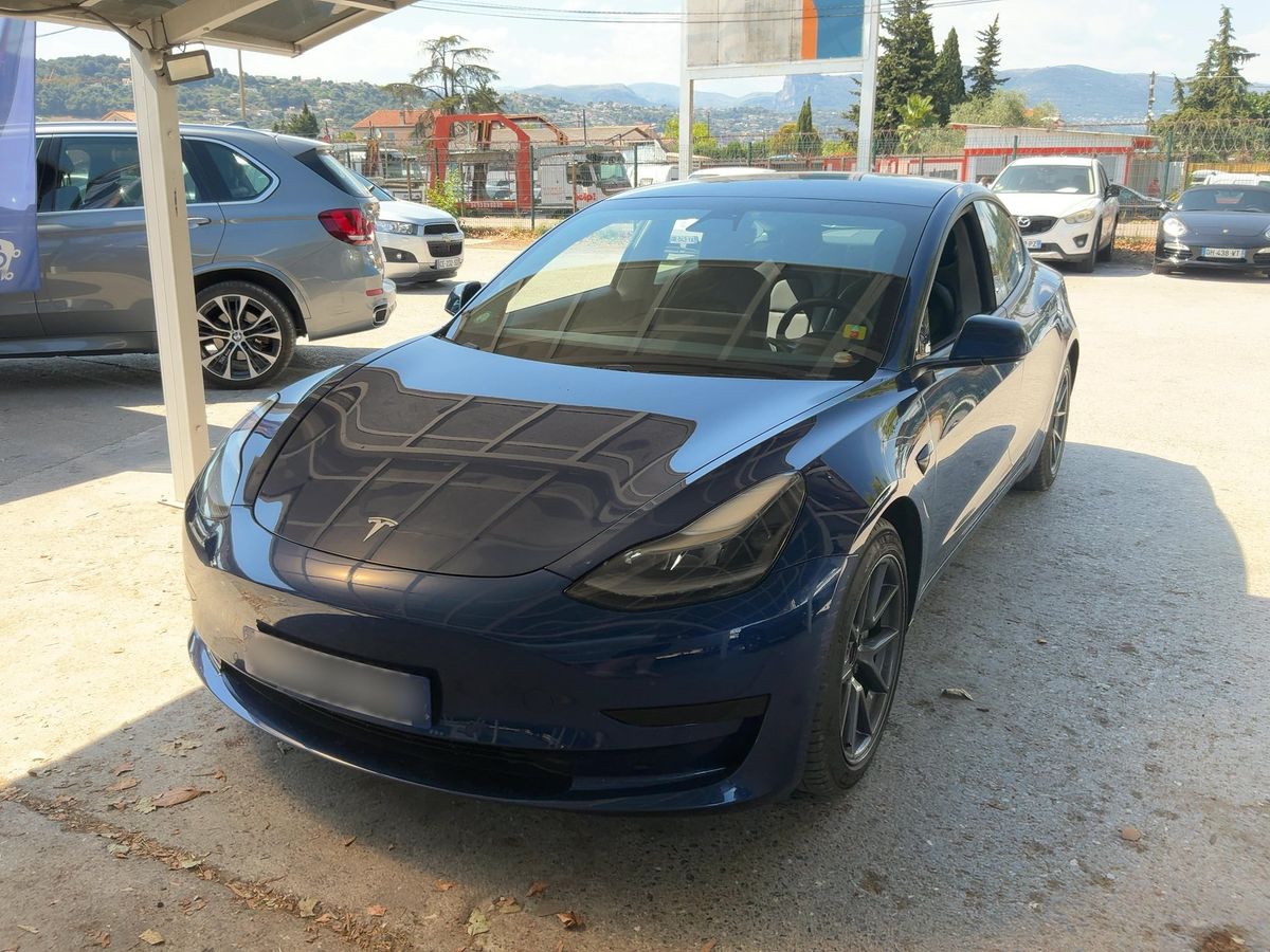 Tesla Model 2021
