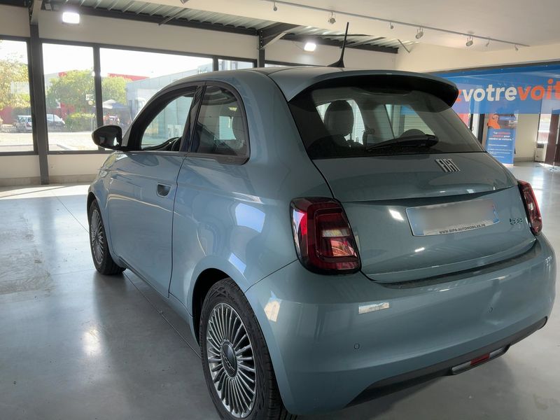 Fiat 500e electric drive 70 kW Action Plus — zdjęcie 3