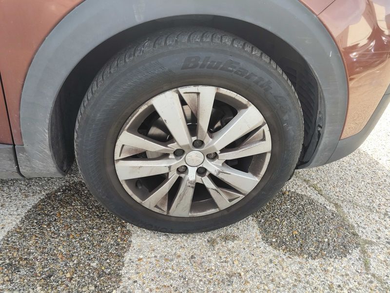 Peugeot 3008 1.6 Blue-HDi Business — zdjęcie 17