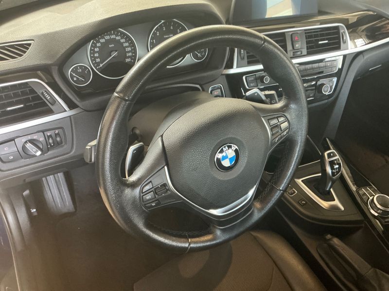 BMW 3er 320i Advantage 2018 – снимка 29