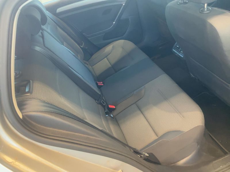 Volkswagen Golf VII 1.2 TSI Comfortline BlueMotion Tech 2014 – снимка 19