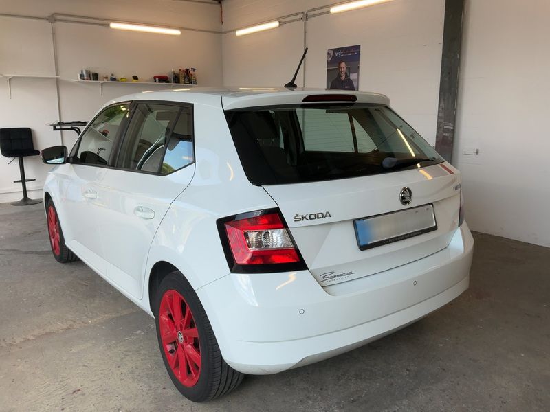 Skoda Fabia 1.4 TDI Red & Grey 2016 – снимка 6