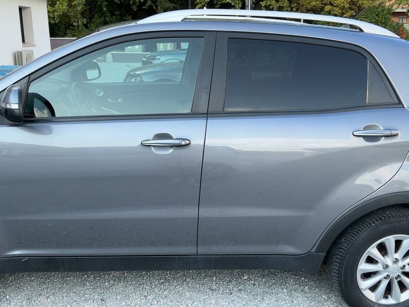 Ssangyong Korando 2.0 LPG Plus 4x4 — zdjęcie 4