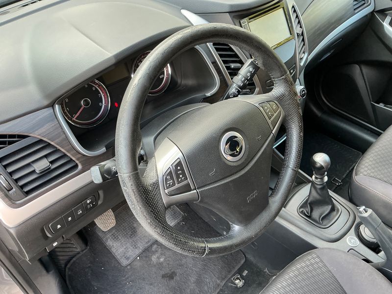 Ssangyong Korando 2.0 LPG Plus 4x4 2015 – снимка 24