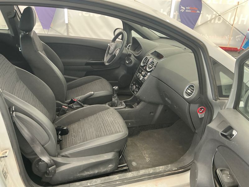 Opel Corsa 1.2 Energy — zdjęcie 3