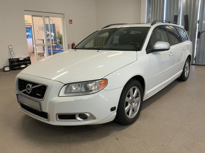 2011 Volvo V70