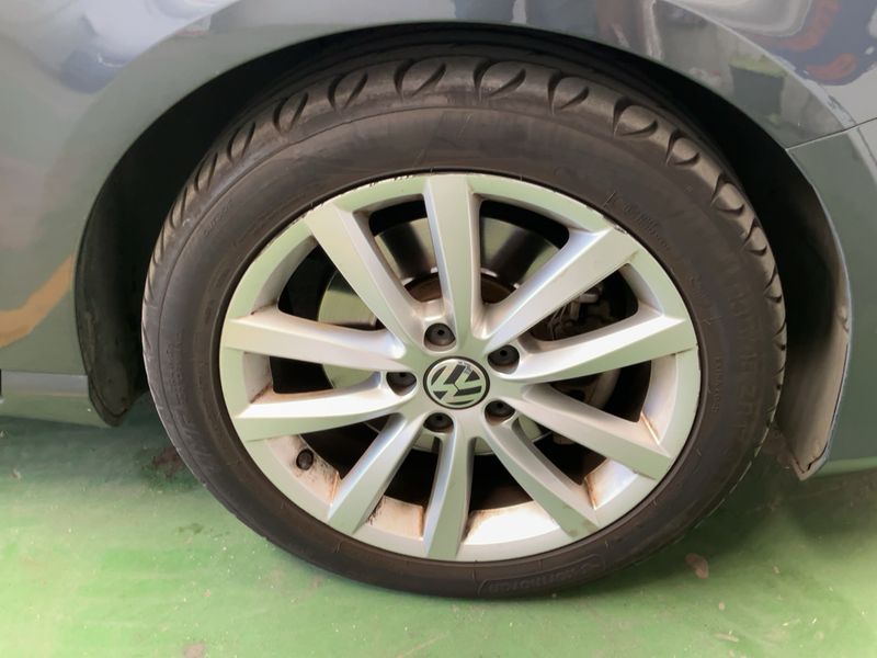 Volkswagen Passat 2.0 TDI Highline BlueMotion Tech 2011 – снимка 11