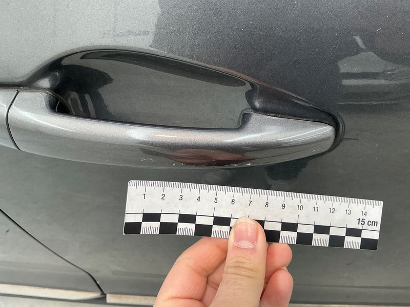 Peugeot 2008 1.6 e-HDi Allure 2014 – снимка 24