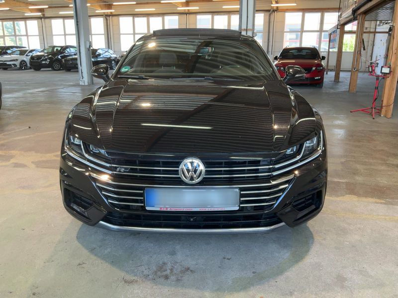 Volkswagen Arteon 2.0 TSI R-Line — zdjęcie 9