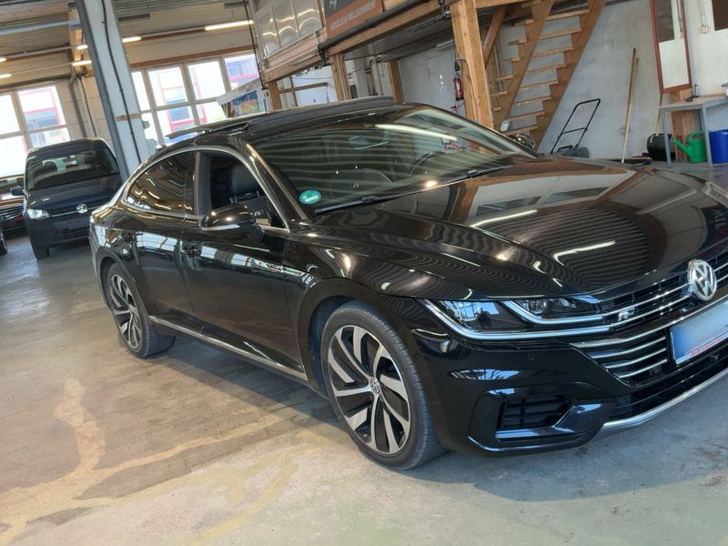 Volkswagen Arteon 2.0 TSI R-Line — zdjęcie 8