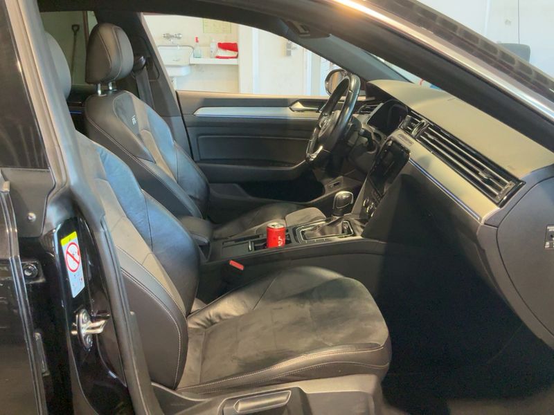 Volkswagen Arteon 2.0 TSI R-Line — zdjęcie 11